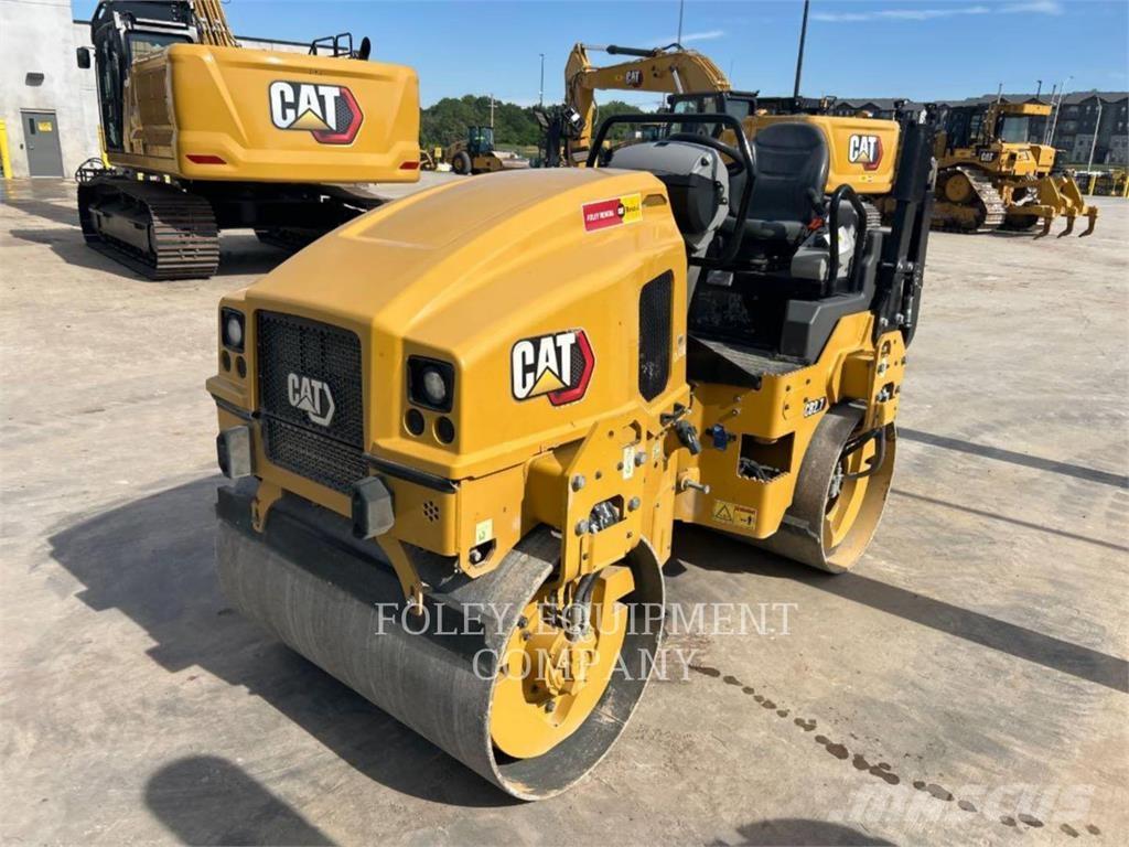 CAT CB2.7-03 Grondverdichtingsmachines