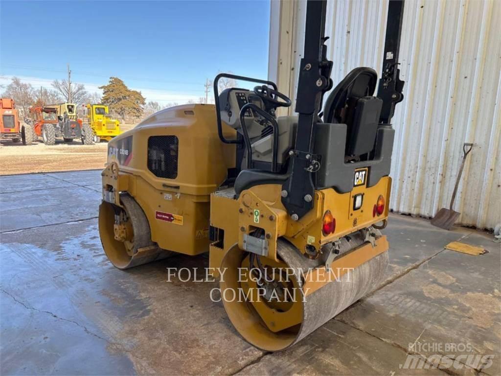 CAT CB24B Grondverdichtingsmachines