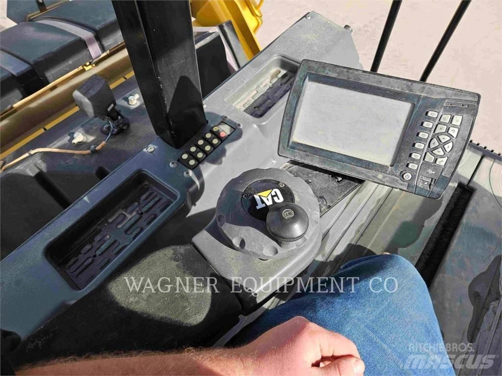 CAT CB68B Grondverdichtingsmachines