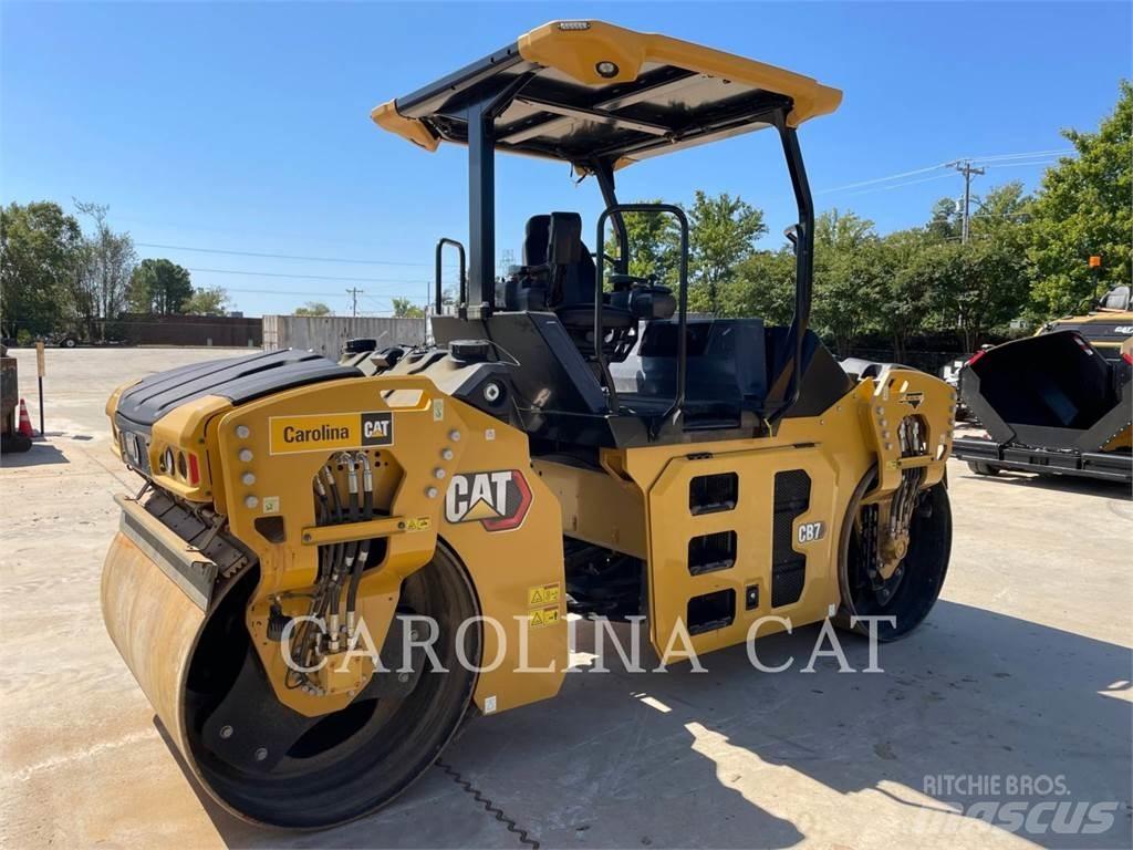 CAT CB7 Asfaltafwerkmachines