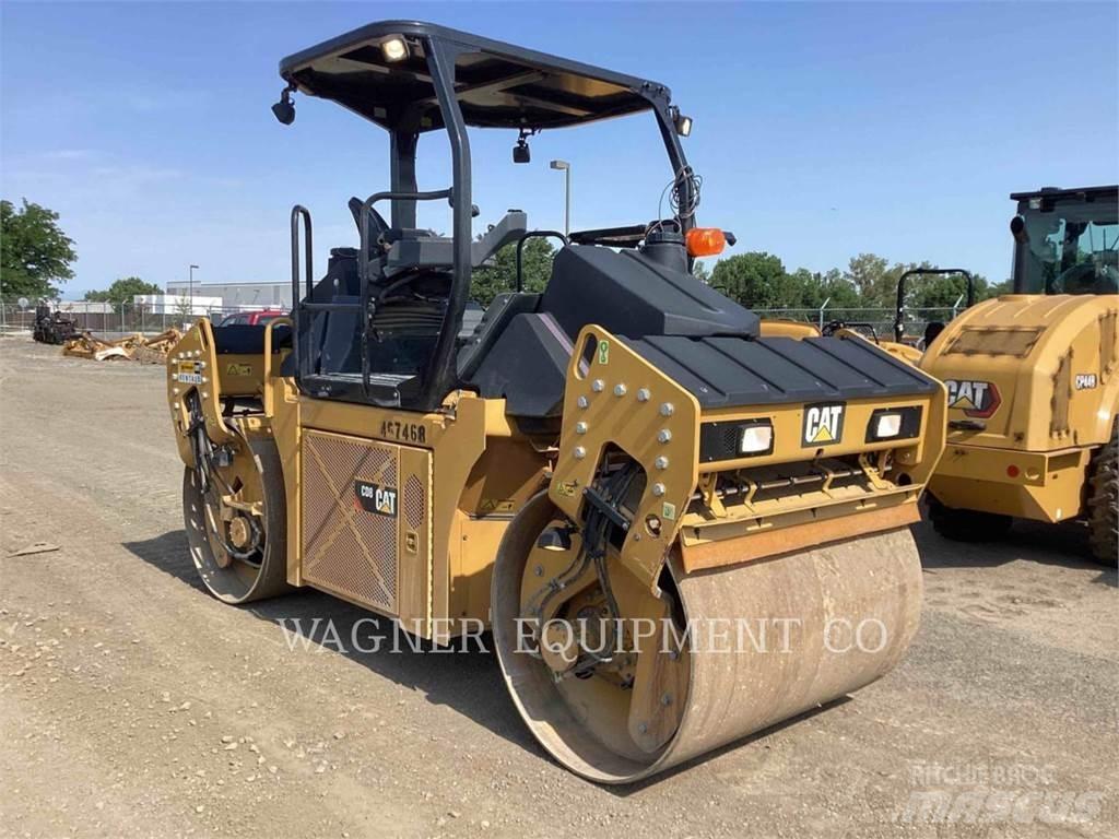 CAT CD8 Grondverdichtingsmachines