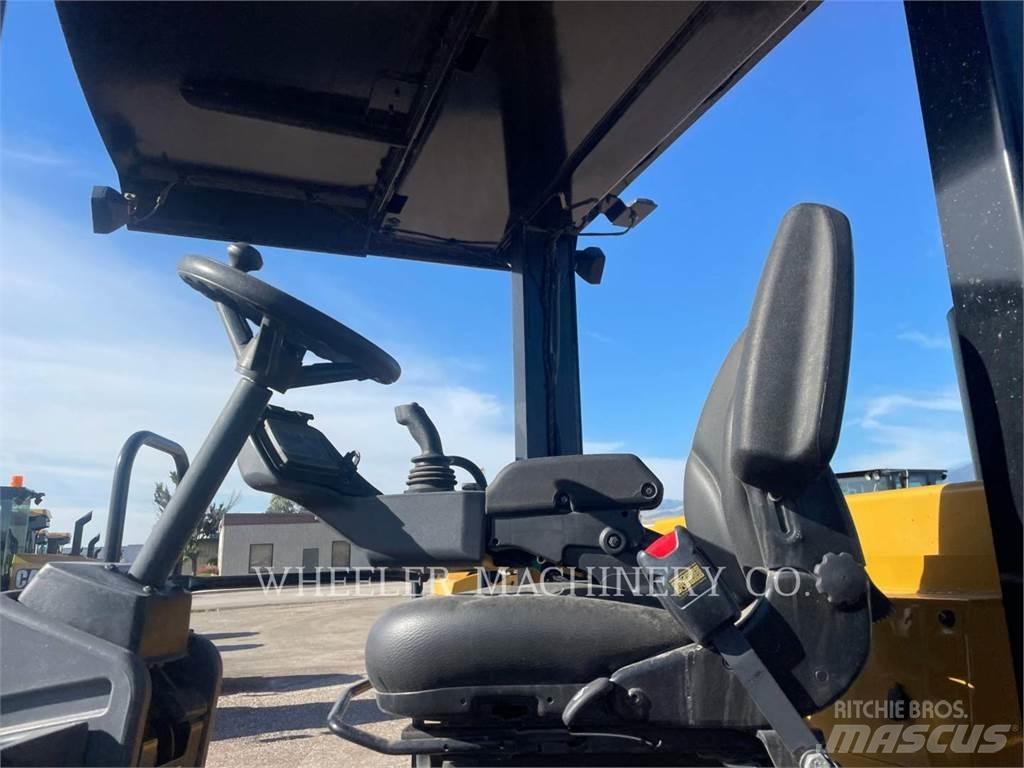 CAT CW16 Bandenwalsen