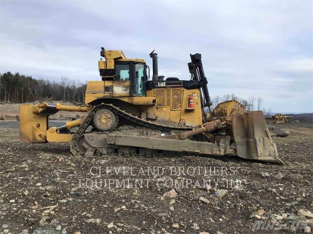 CAT D10T Rupsdozers