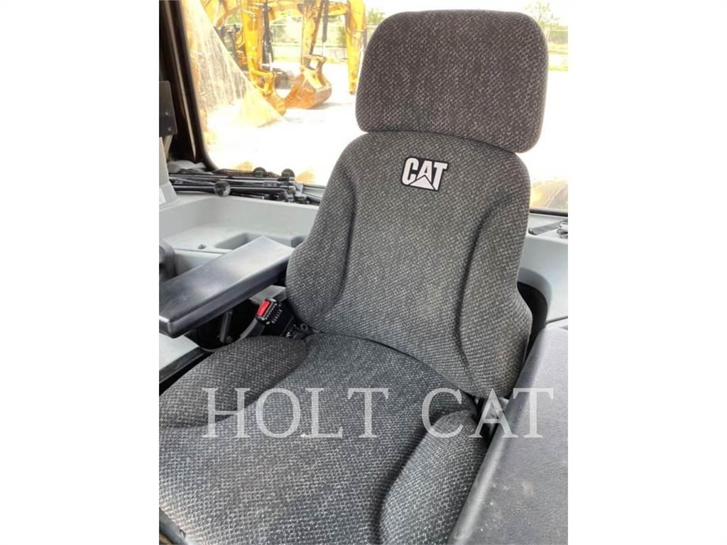 CAT D10T Rupsdozers