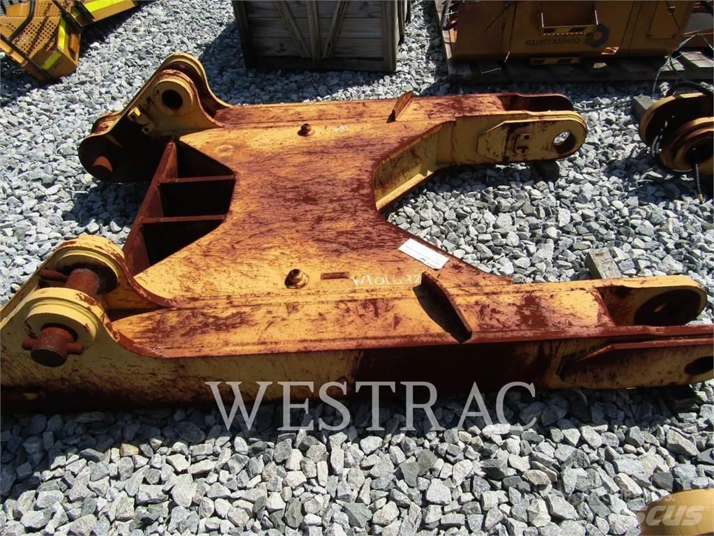 CAT D10T Wegopbrekers