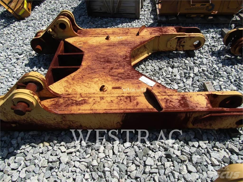 CAT D10T Wegopbrekers