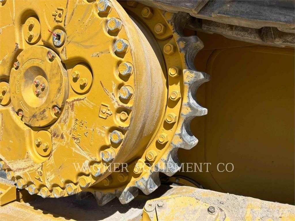 CAT D10T2 Rupsdozers