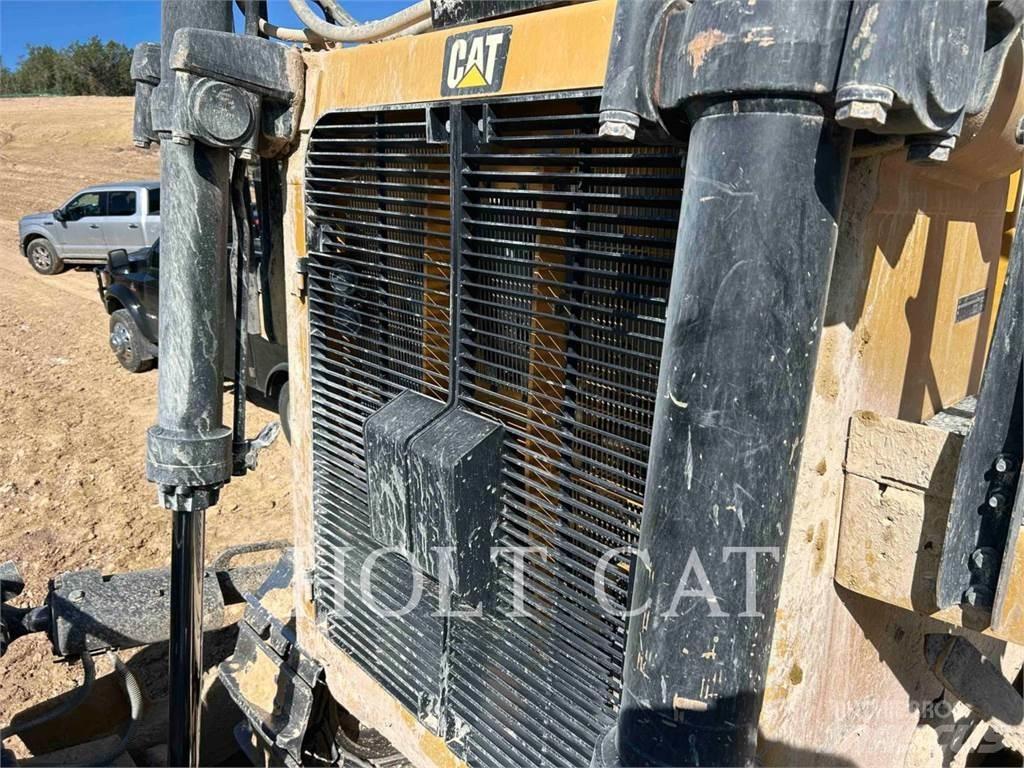 CAT D10T2 Rupsdozers