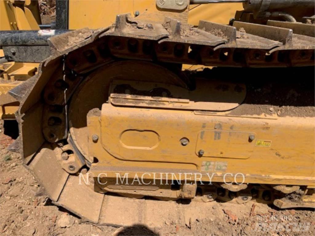 CAT D3 Rupsdozers