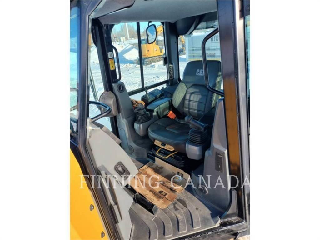 CAT D4-16 Rupsdozers