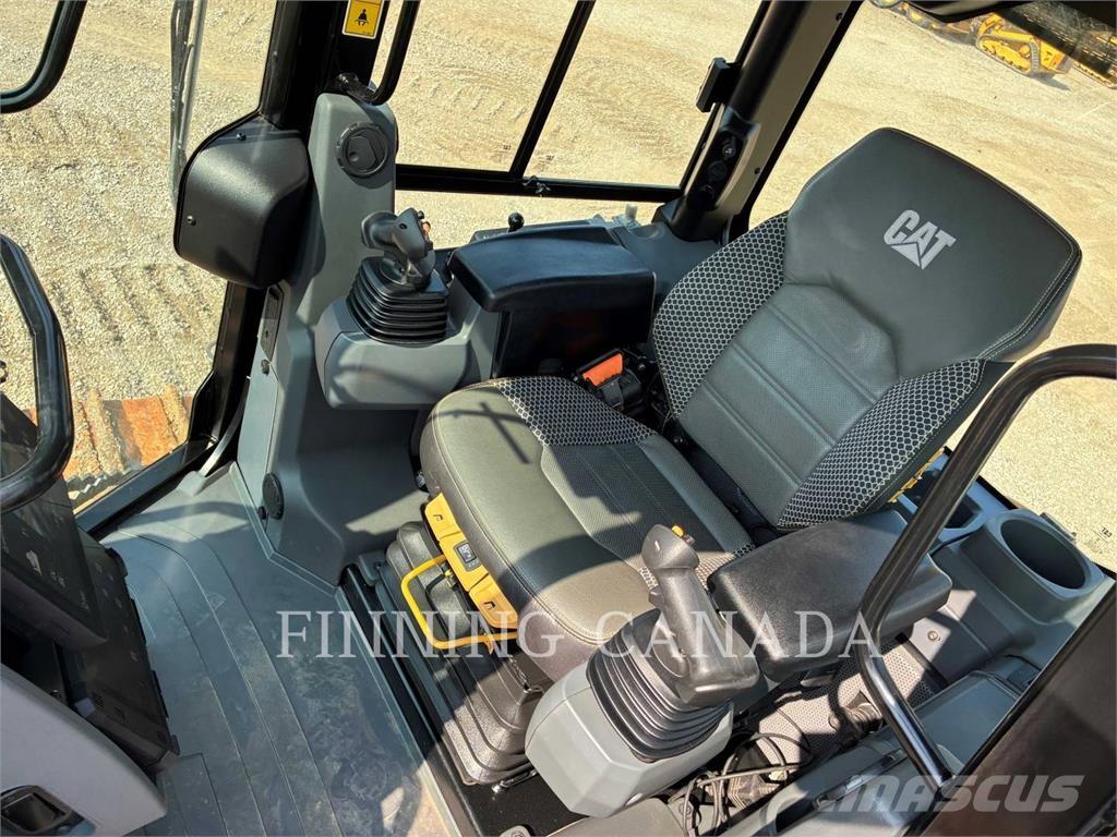 CAT D4-16 Rupsdozers