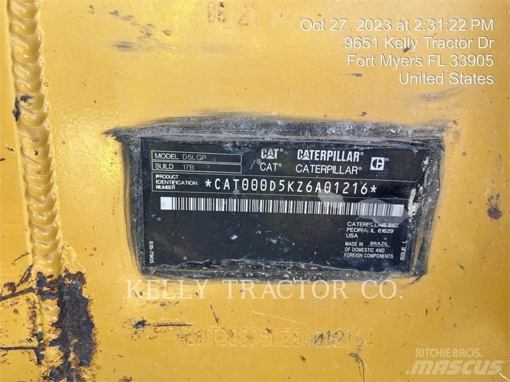 CAT D5 Rupsdozers