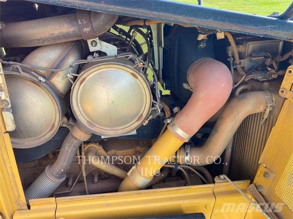 CAT D5 Rupsdozers