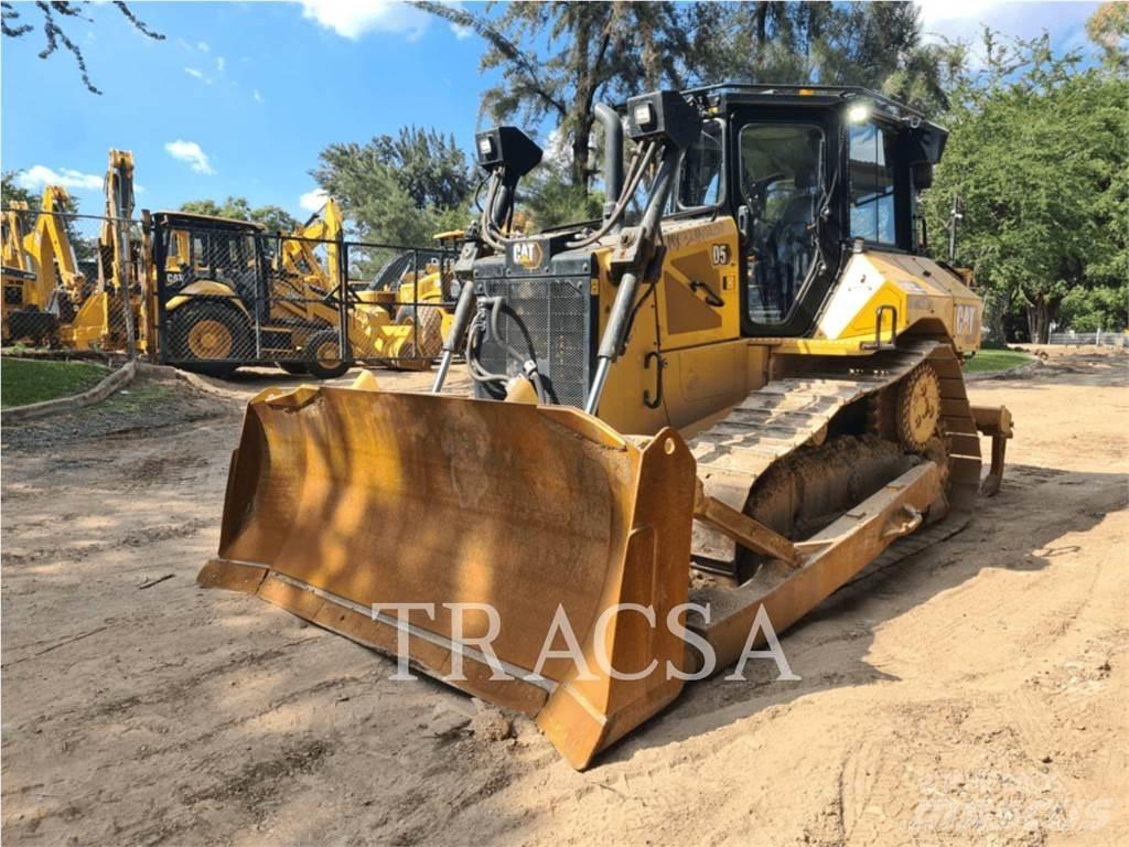 CAT D5 Rupsdozers