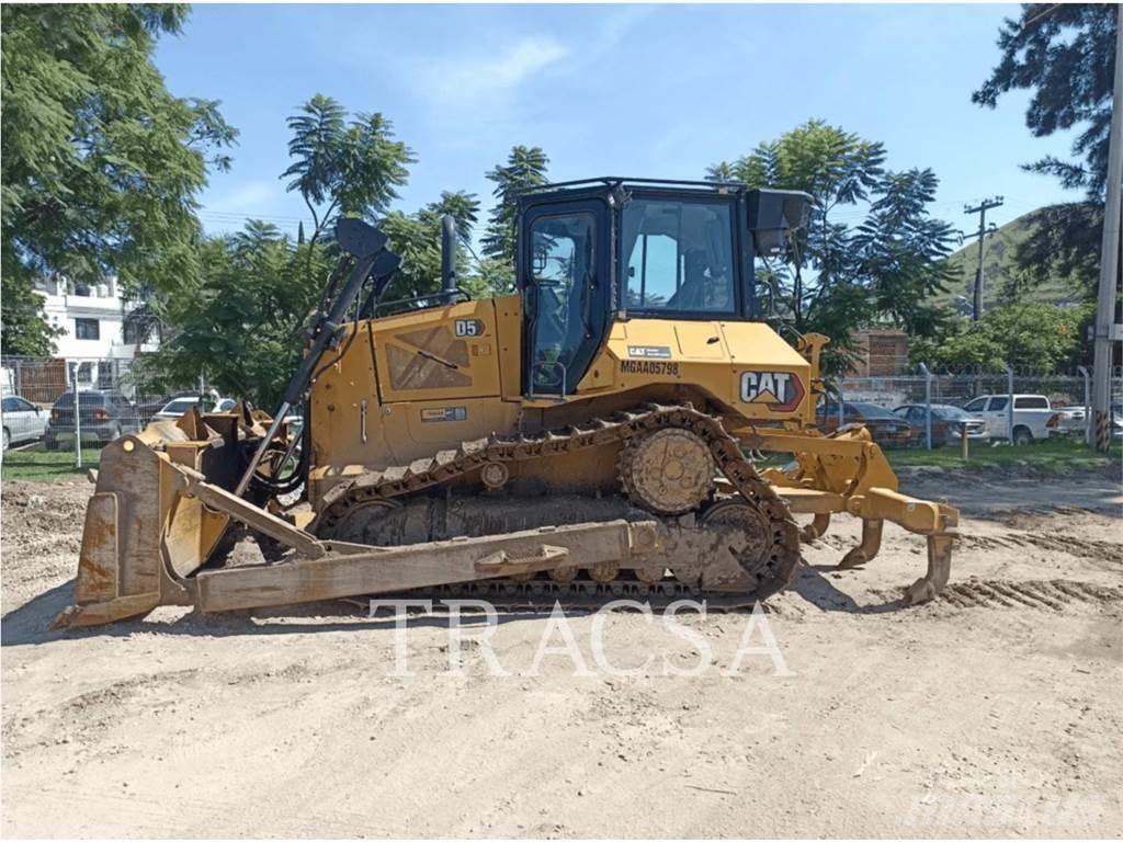 CAT D5 Rupsdozers