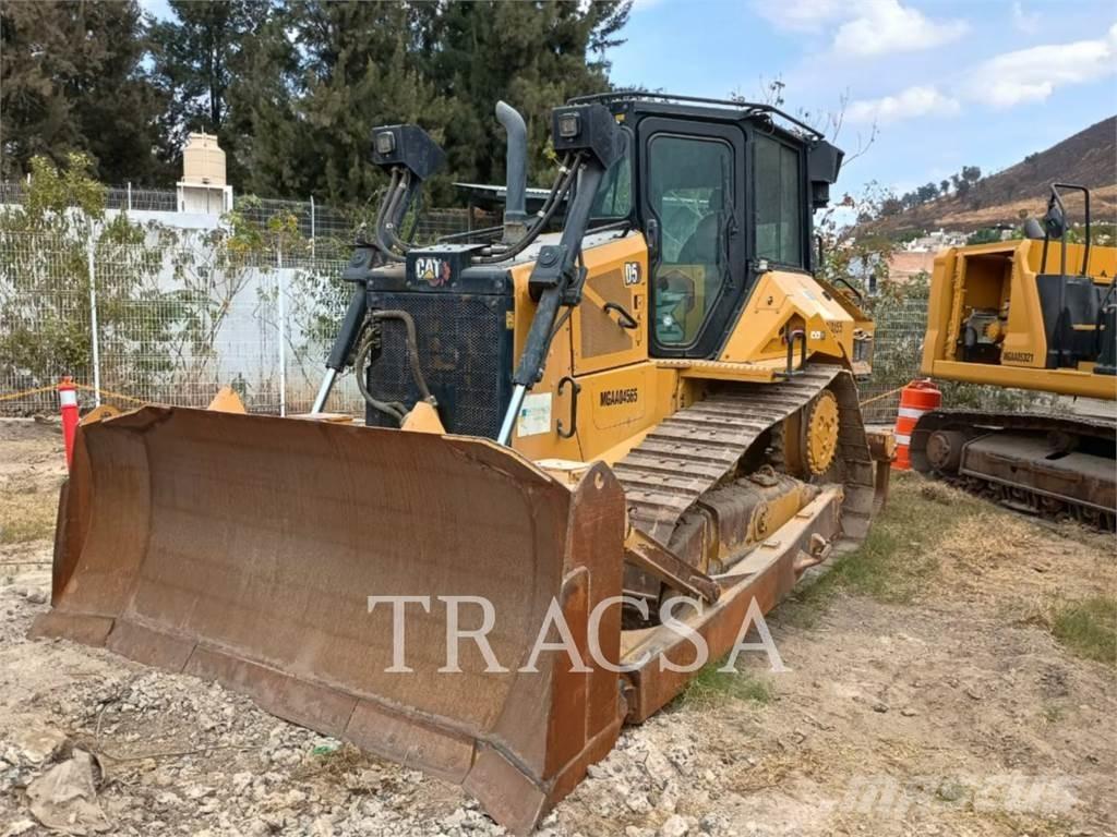CAT D5 Rupsdozers