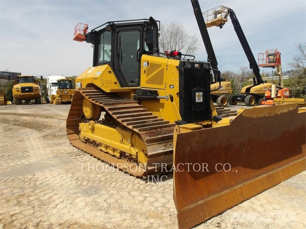 CAT D5 Rupsdozers