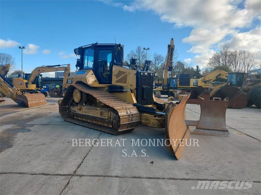 CAT D5 Rupsdozers
