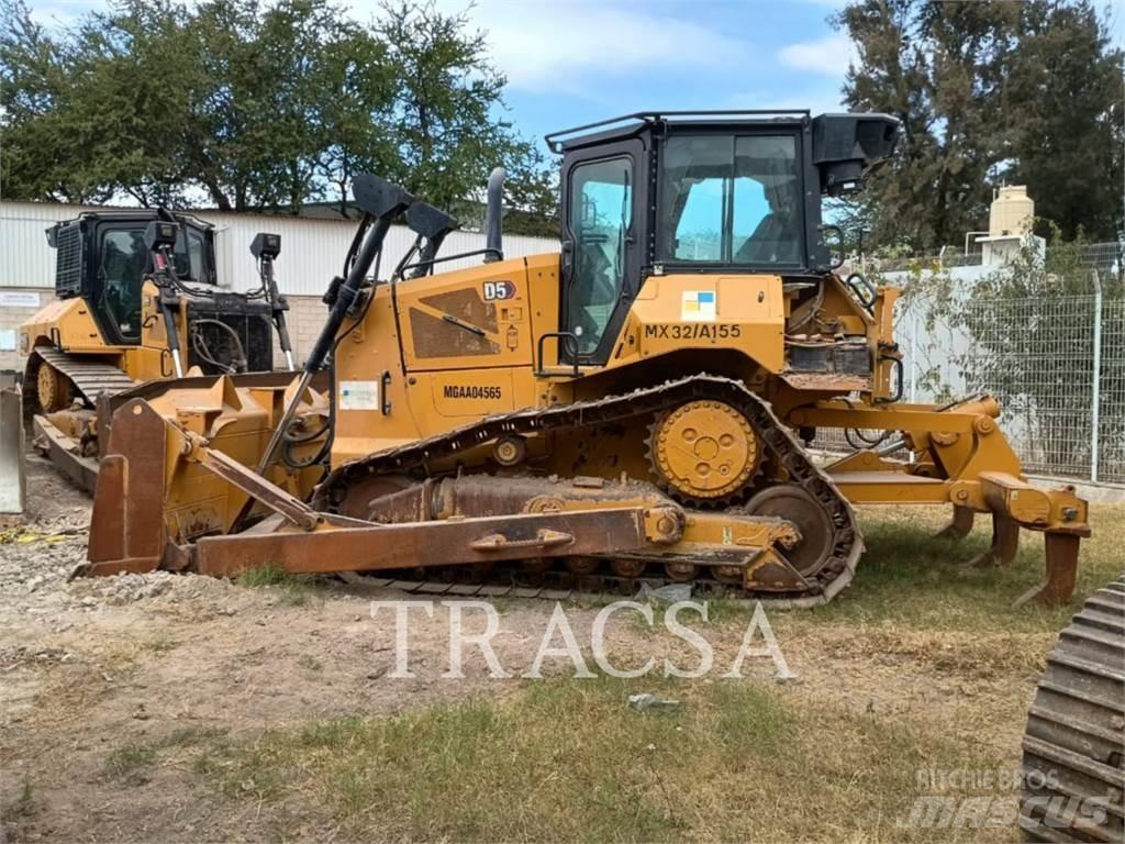 CAT D5-17 Rupsdozers