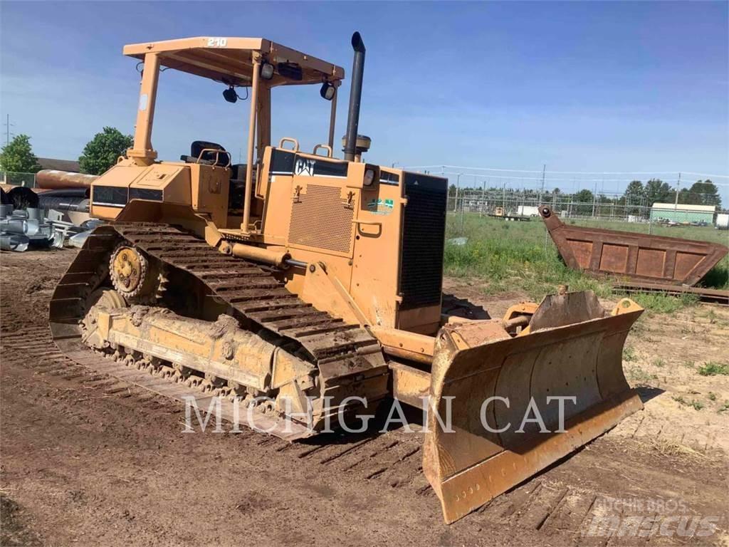 CAT D5ML Rupsdozers