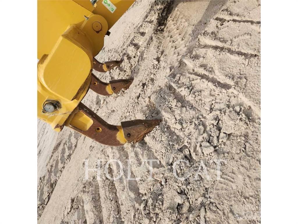 CAT D6 Rupsdozers