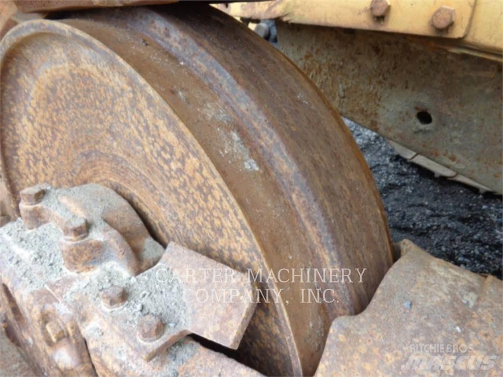 CAT D6C Rupsdozers