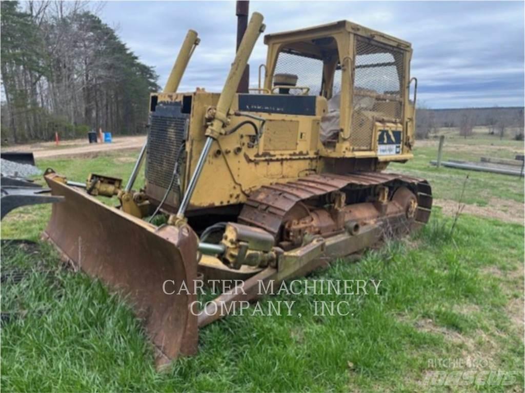 CAT D6D Rupsdozers