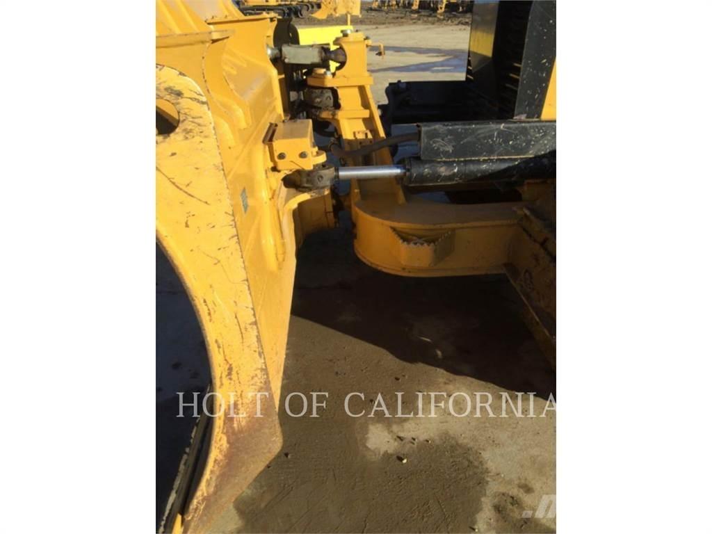 CAT D6K2 Rupsdozers