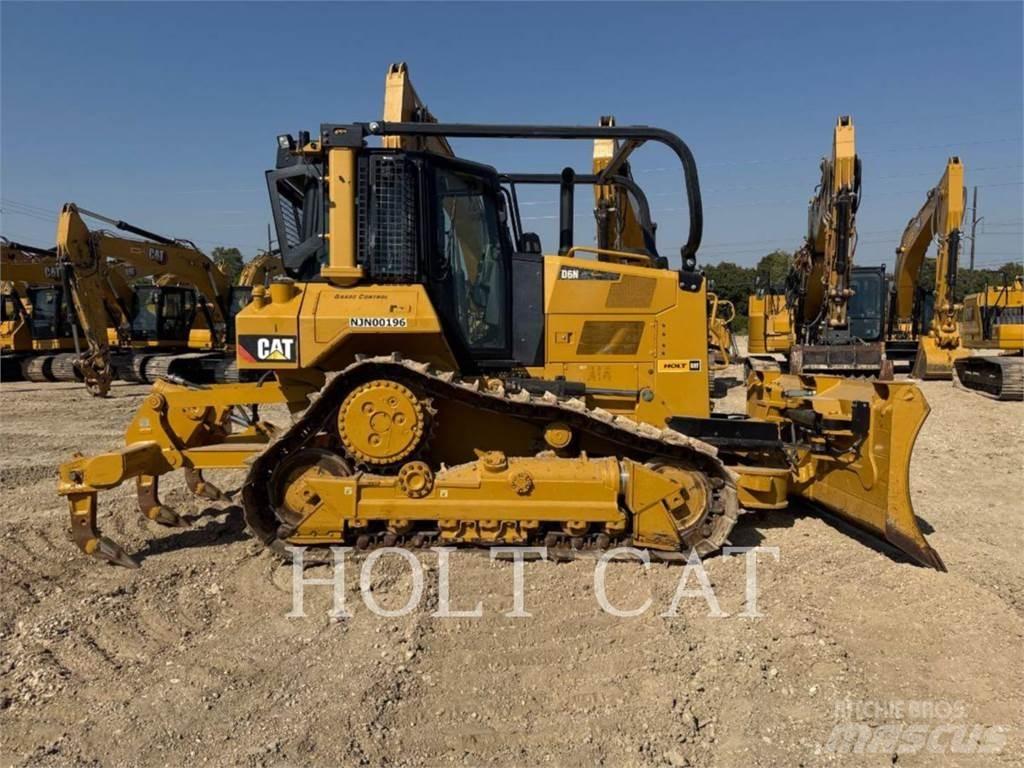 CAT D6N Rupsdozers