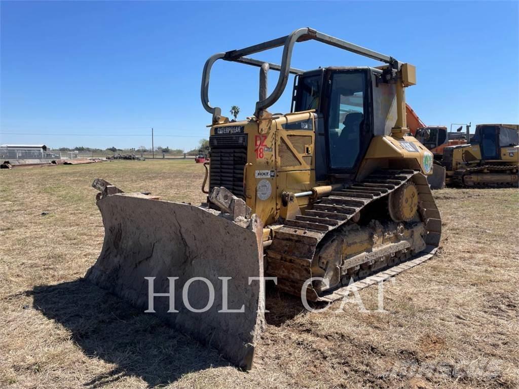 CAT D6N Rupsdozers