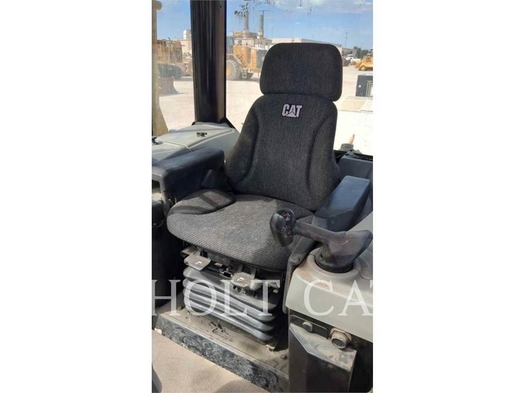 CAT D6N LAND Rupsdozers
