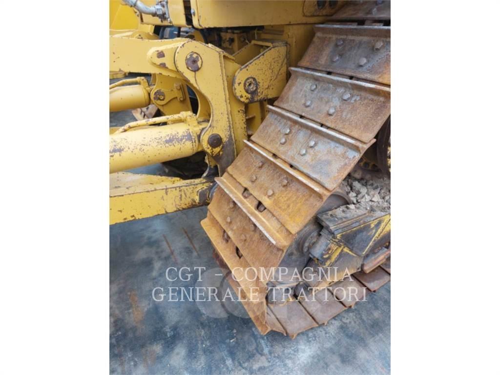 CAT D6T Rupsdozers