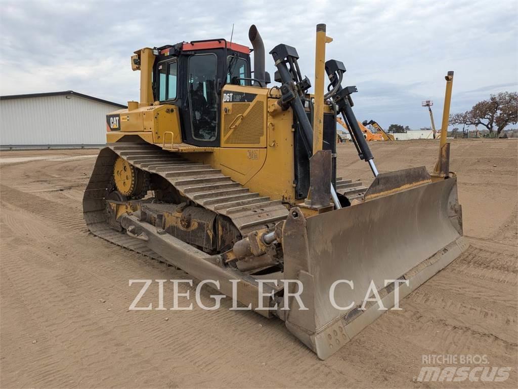 CAT D6T Rupsdozers