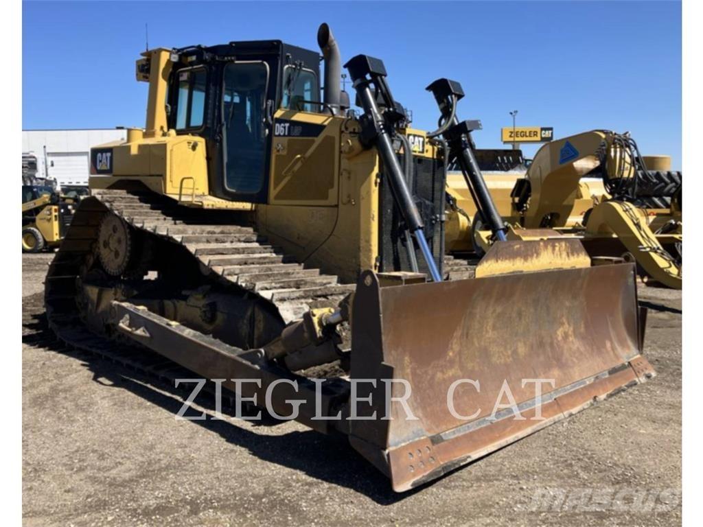 CAT D6T Rupsdozers