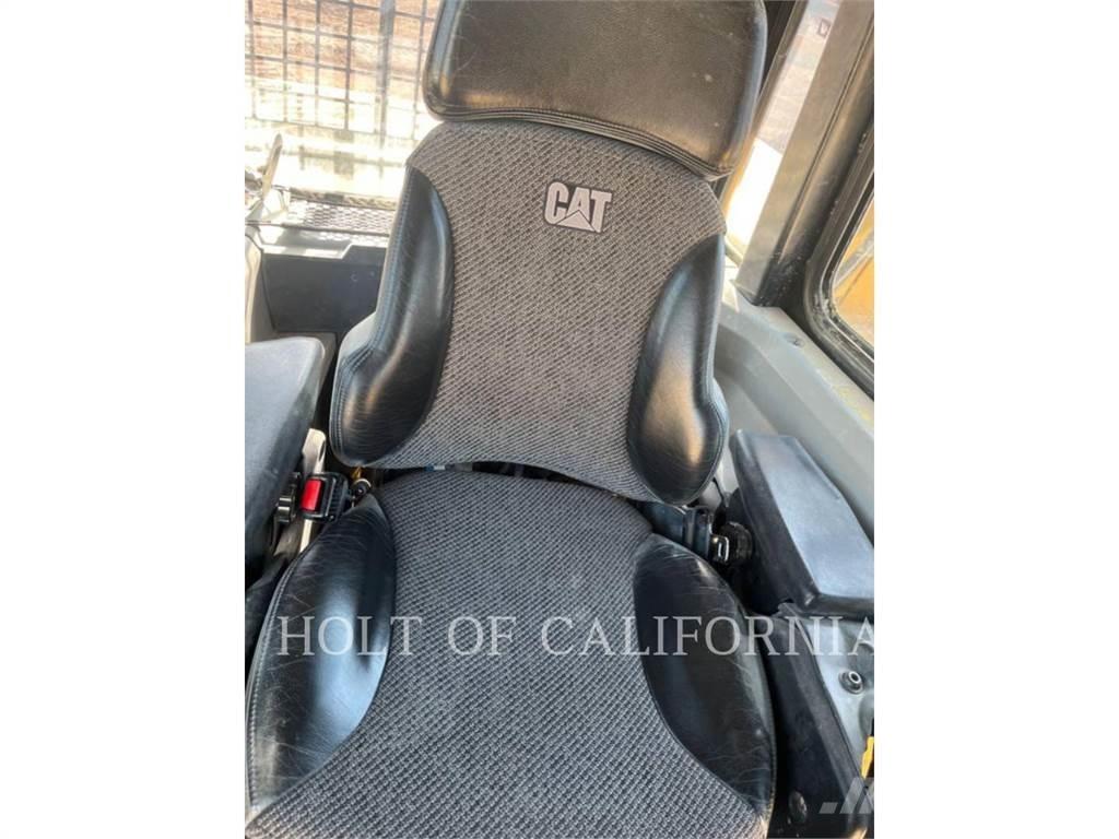 CAT D6T LGP Rupsdozers