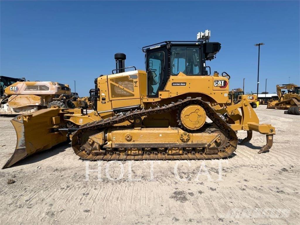 CAT D6XELGPVP3 Schrankladers