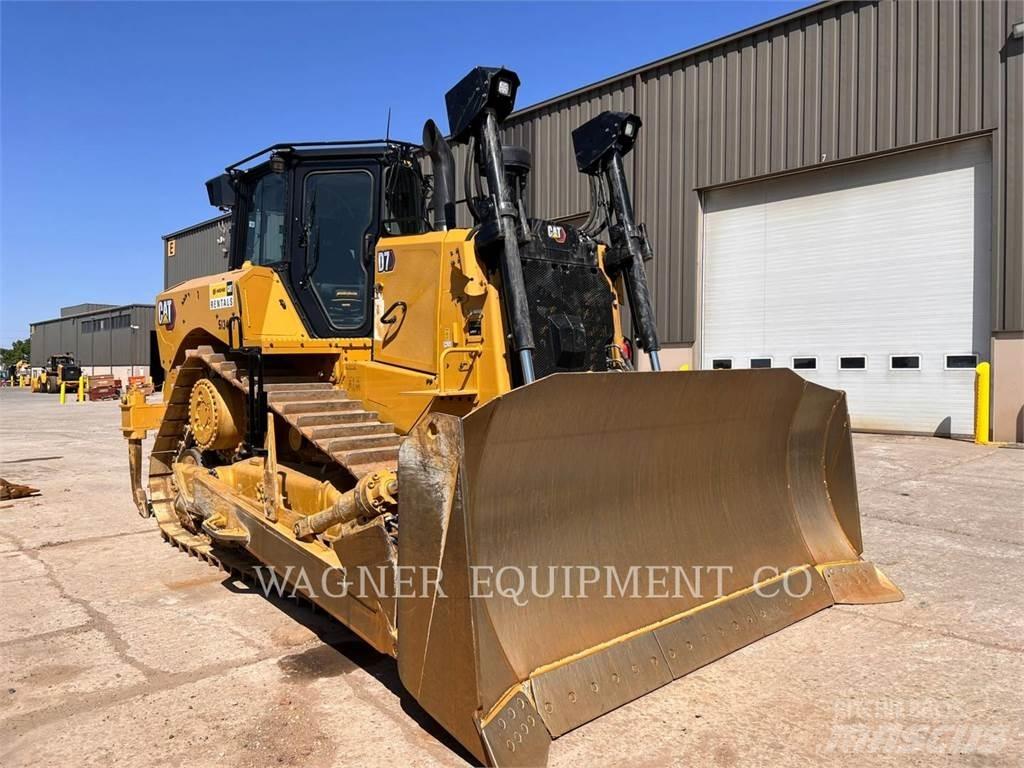 CAT D7 Rupsdozers