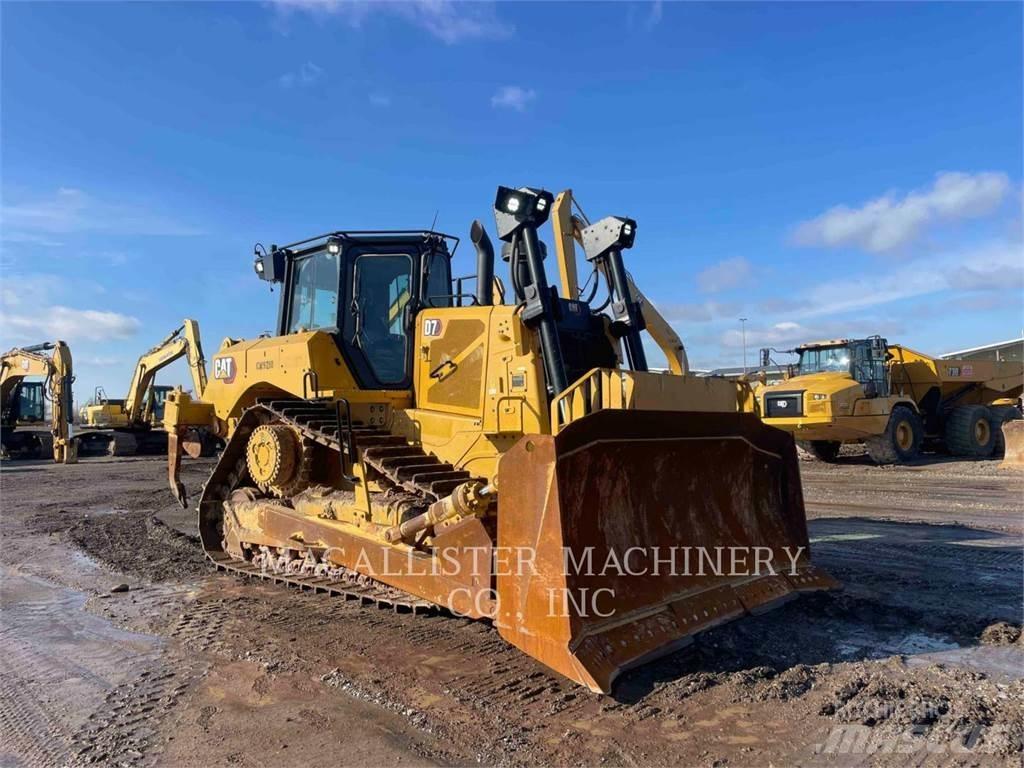CAT D7 Rupsdozers