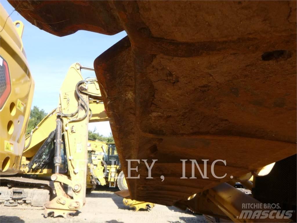 CAT D7-17 Rupsdozers