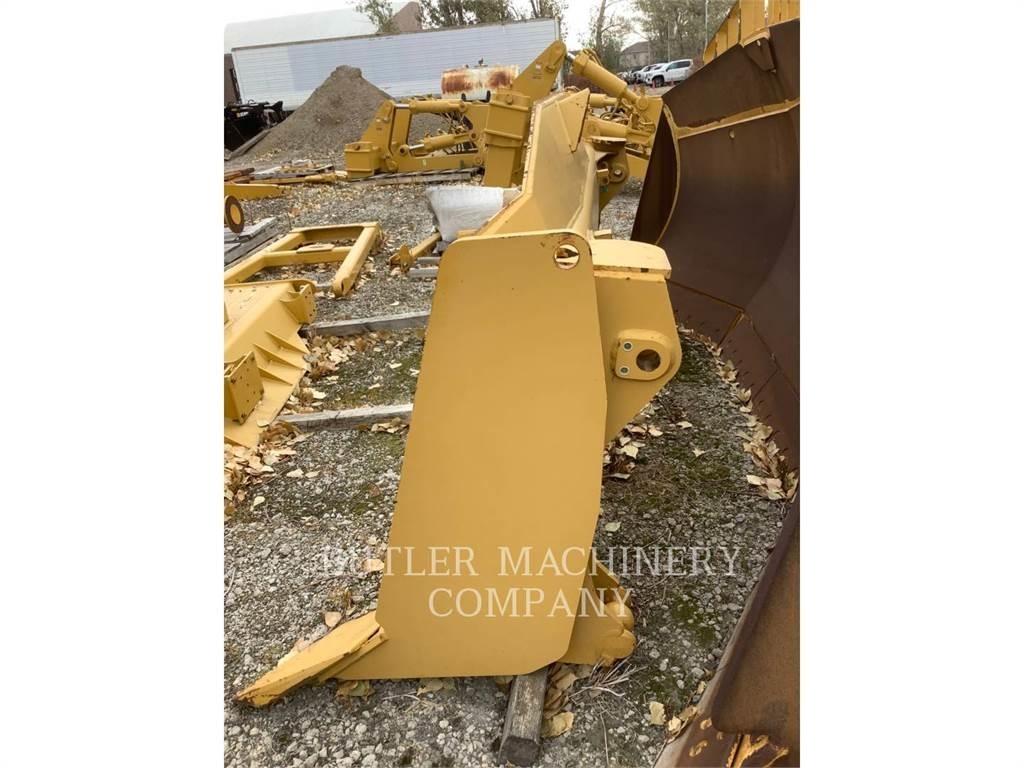 CAT D7E Bladen