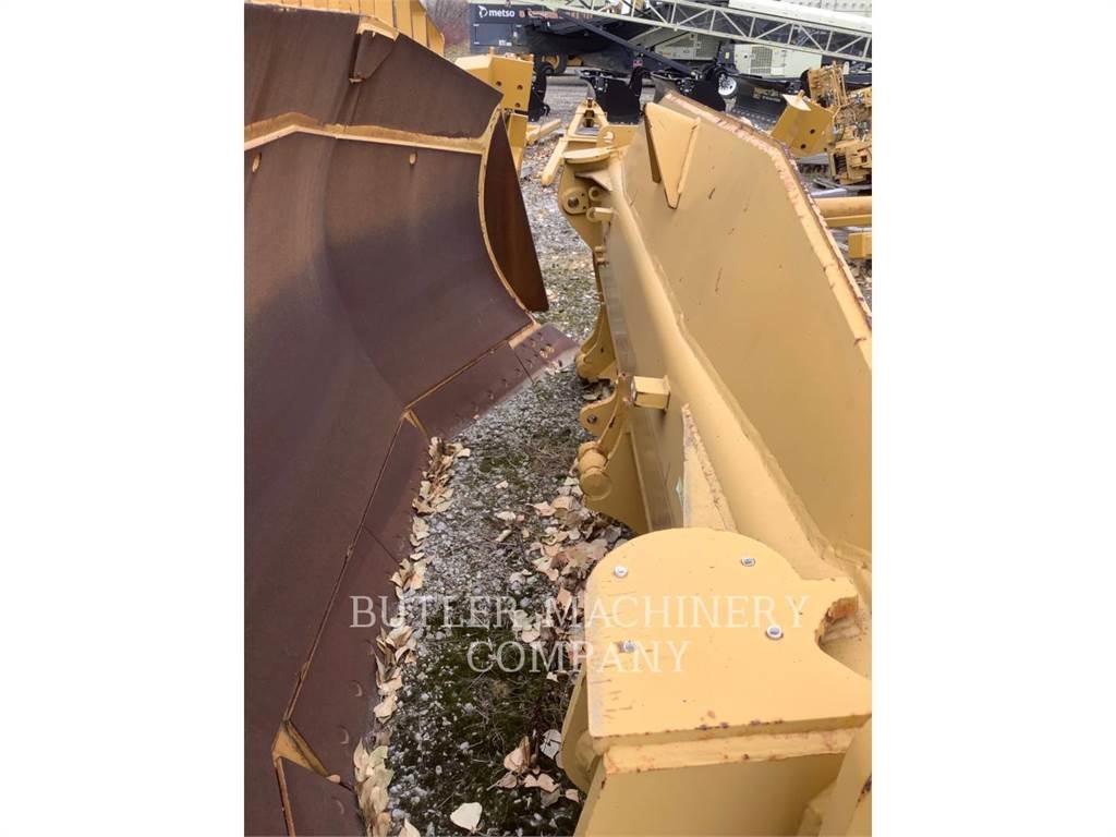 CAT D7E Bladen