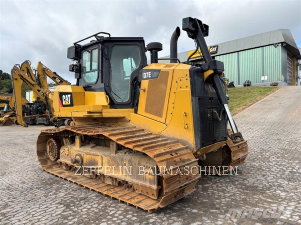 CAT D7E Rupsdozers