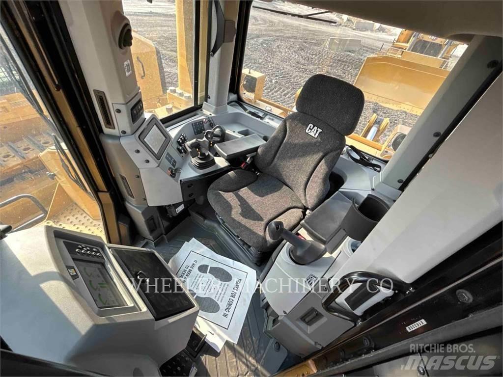CAT D8 SU Rupsdozers