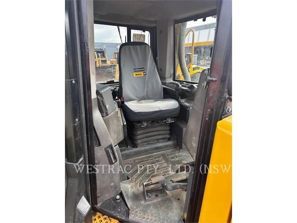 CAT D8T Rupsdozers