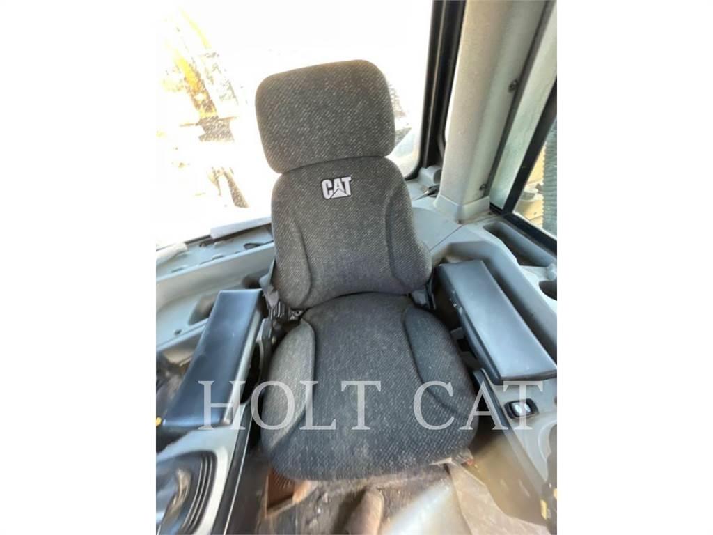 CAT D8T Rupsdozers