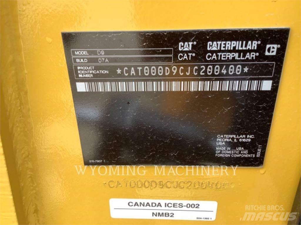 CAT D9 Rupsdozers