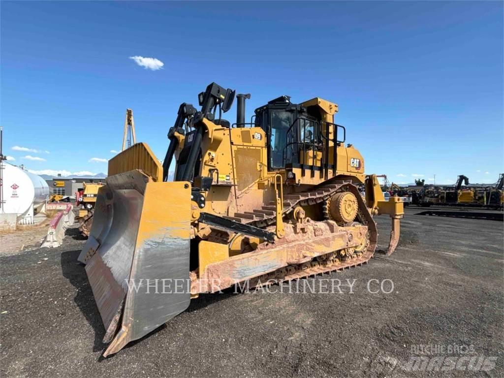 CAT D9 Rupsdozers