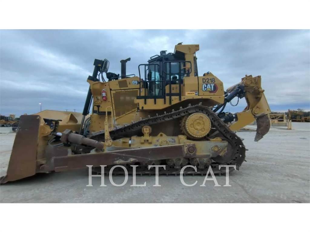 CAT D9 Rupsdozers