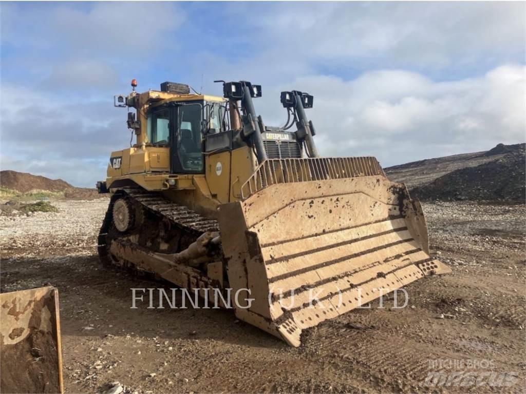 CAT D9 Rupsdozers