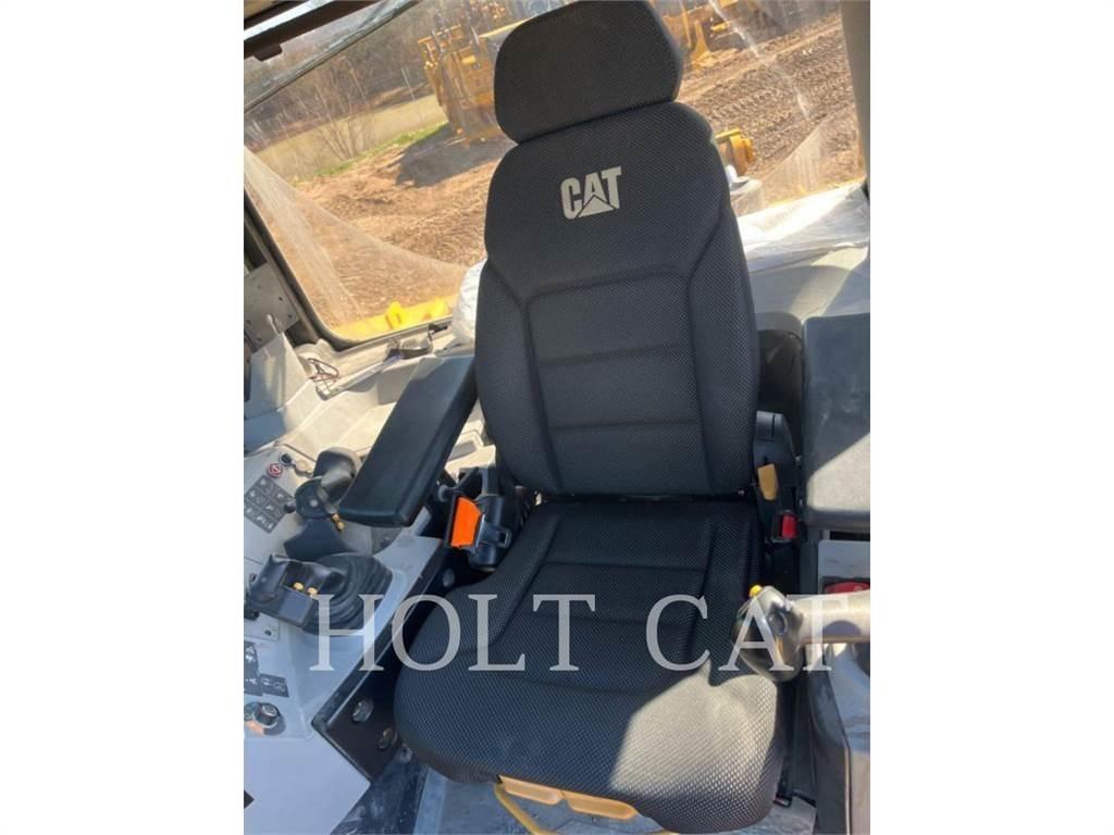 CAT D9 Rupsdozers